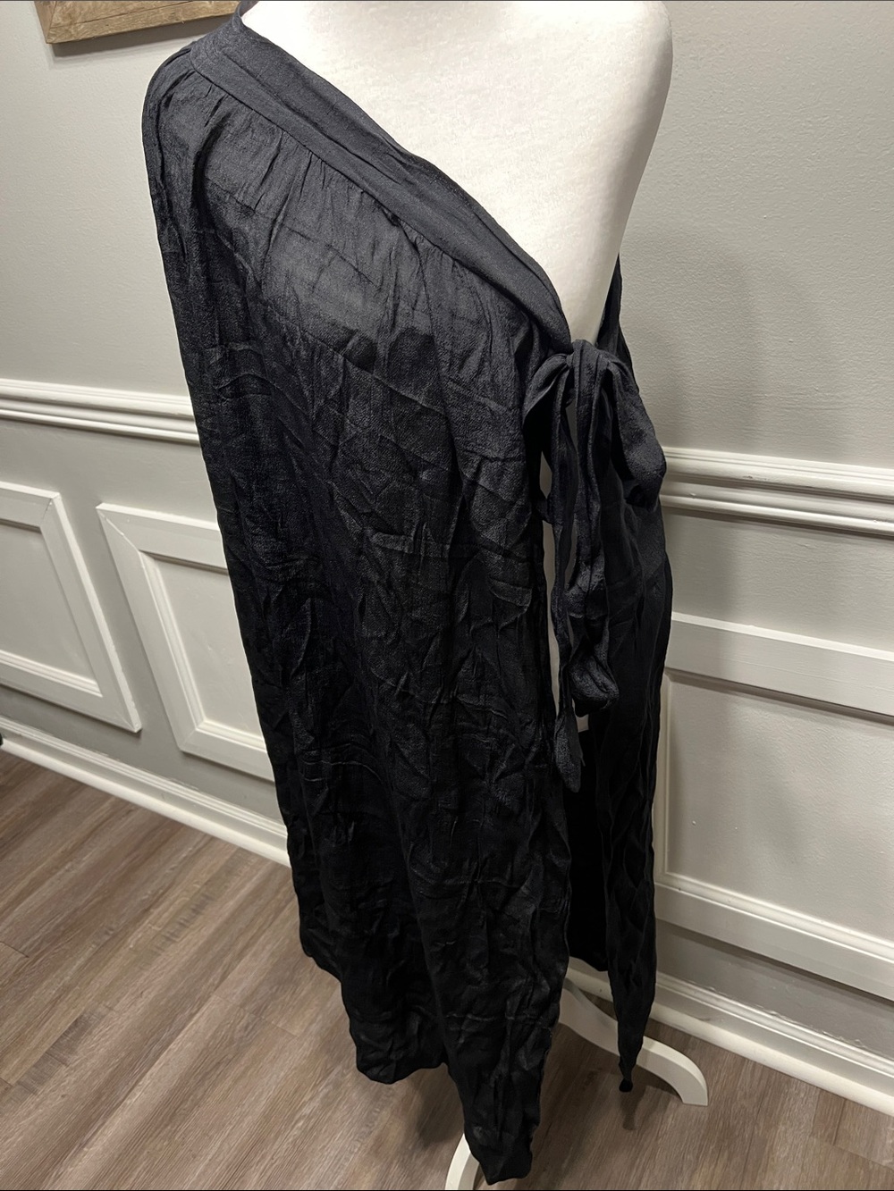 Eicolorte Black Sheer OS (4-12) Sarong Wrap Cover Up NWOT